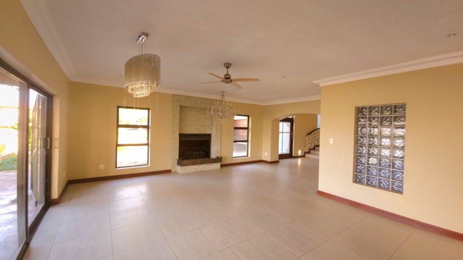 3 Bedroom Property for Sale in Birdwood Estate North West